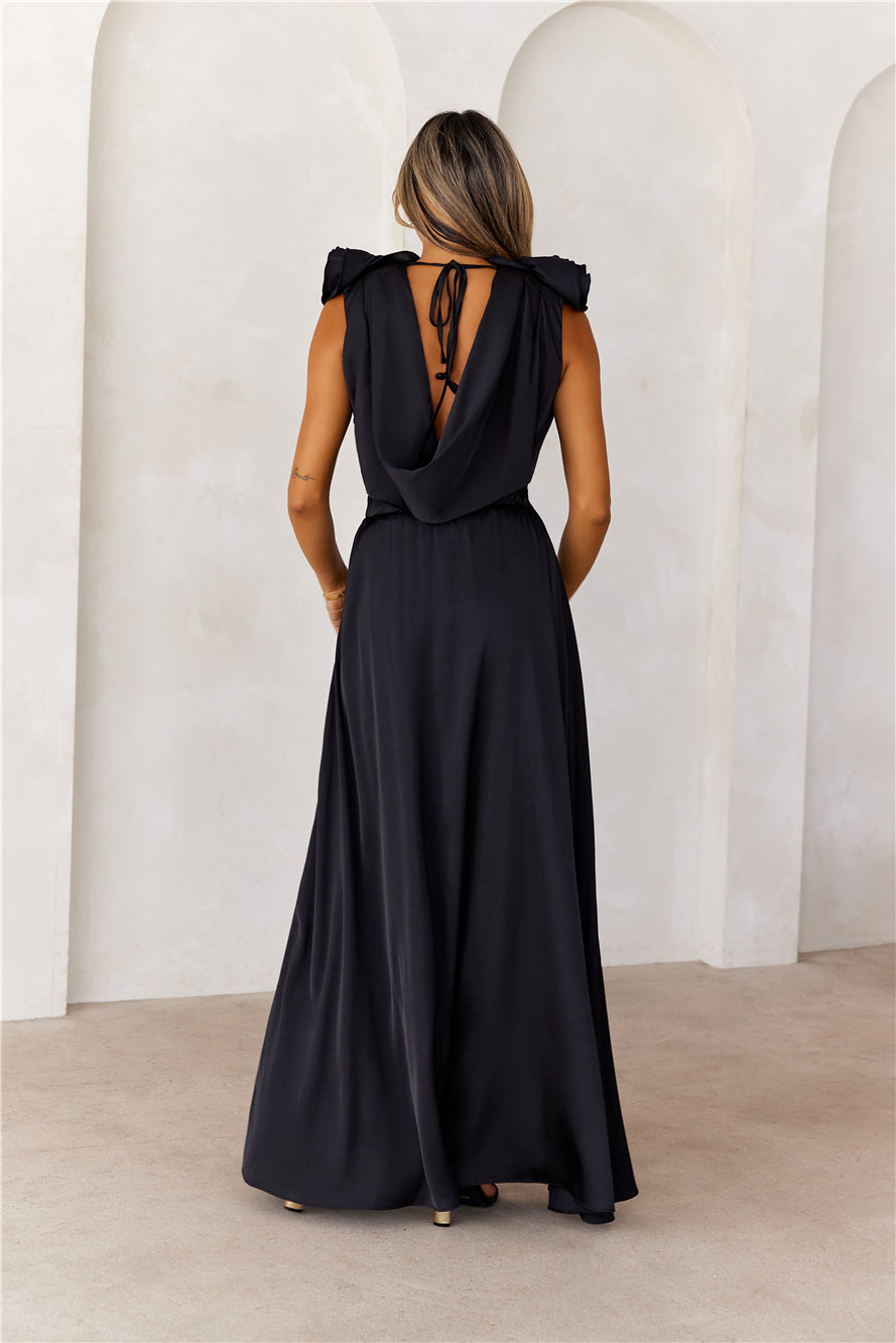 Romance In Roses Maxi Dress Black