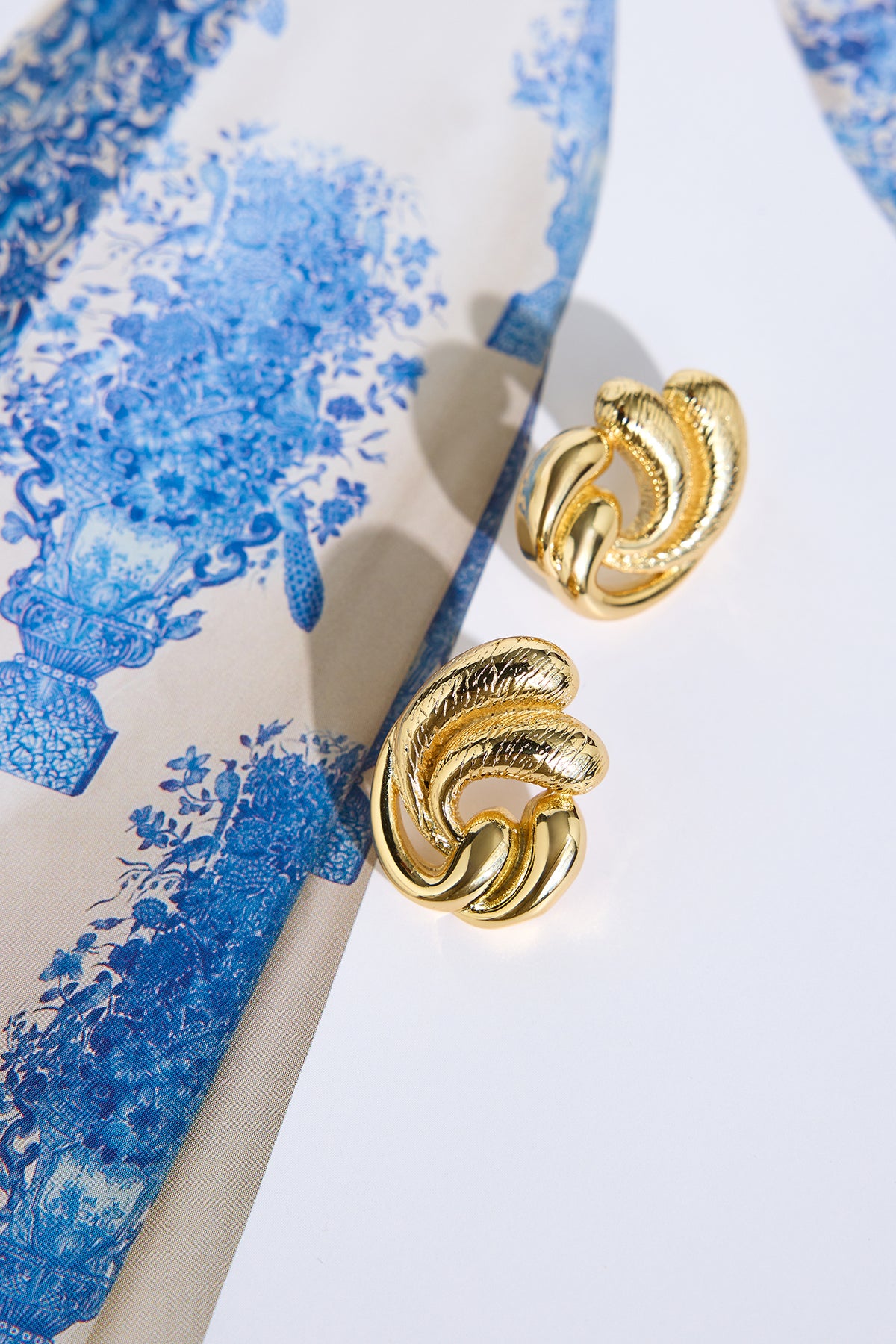 18k Gold Plated Zephyr Earrings Gold