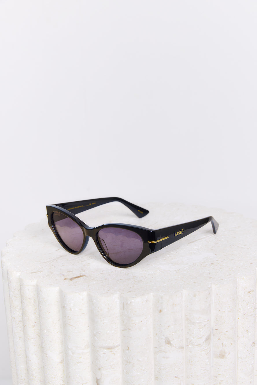 BANBE The Hadid Sunglasses Black Jet