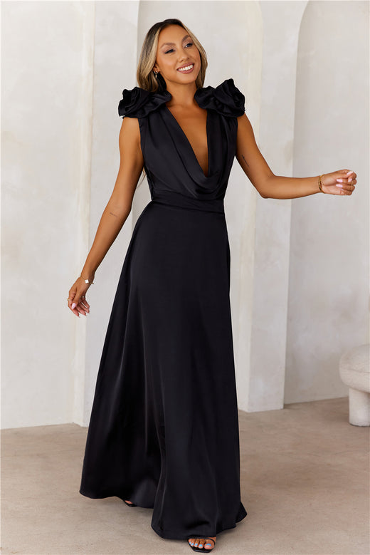 Romance In Roses Maxi Dress Black