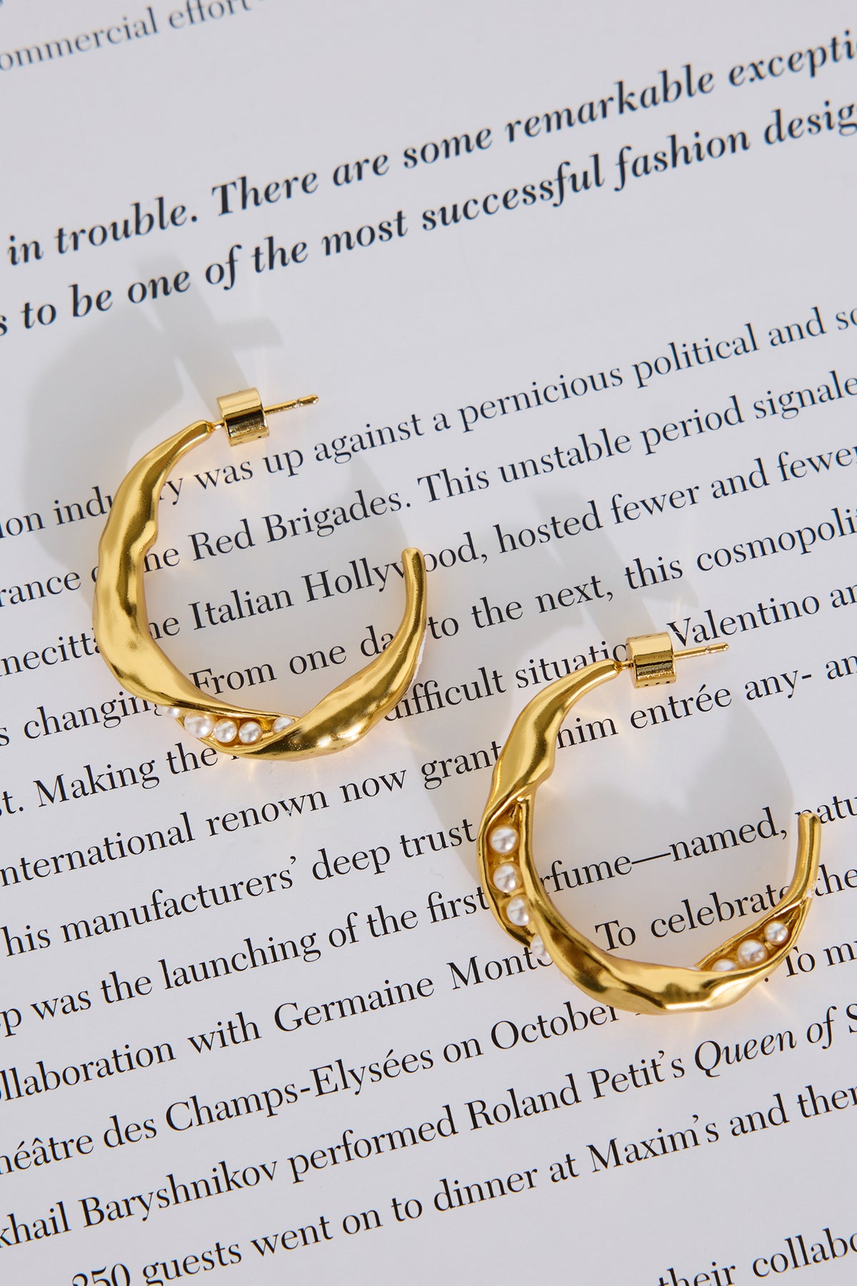 18k Gold Plated Chic Open Hoop Earrings Gold