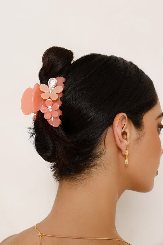 Blossoming Girl Claw Clip Pink