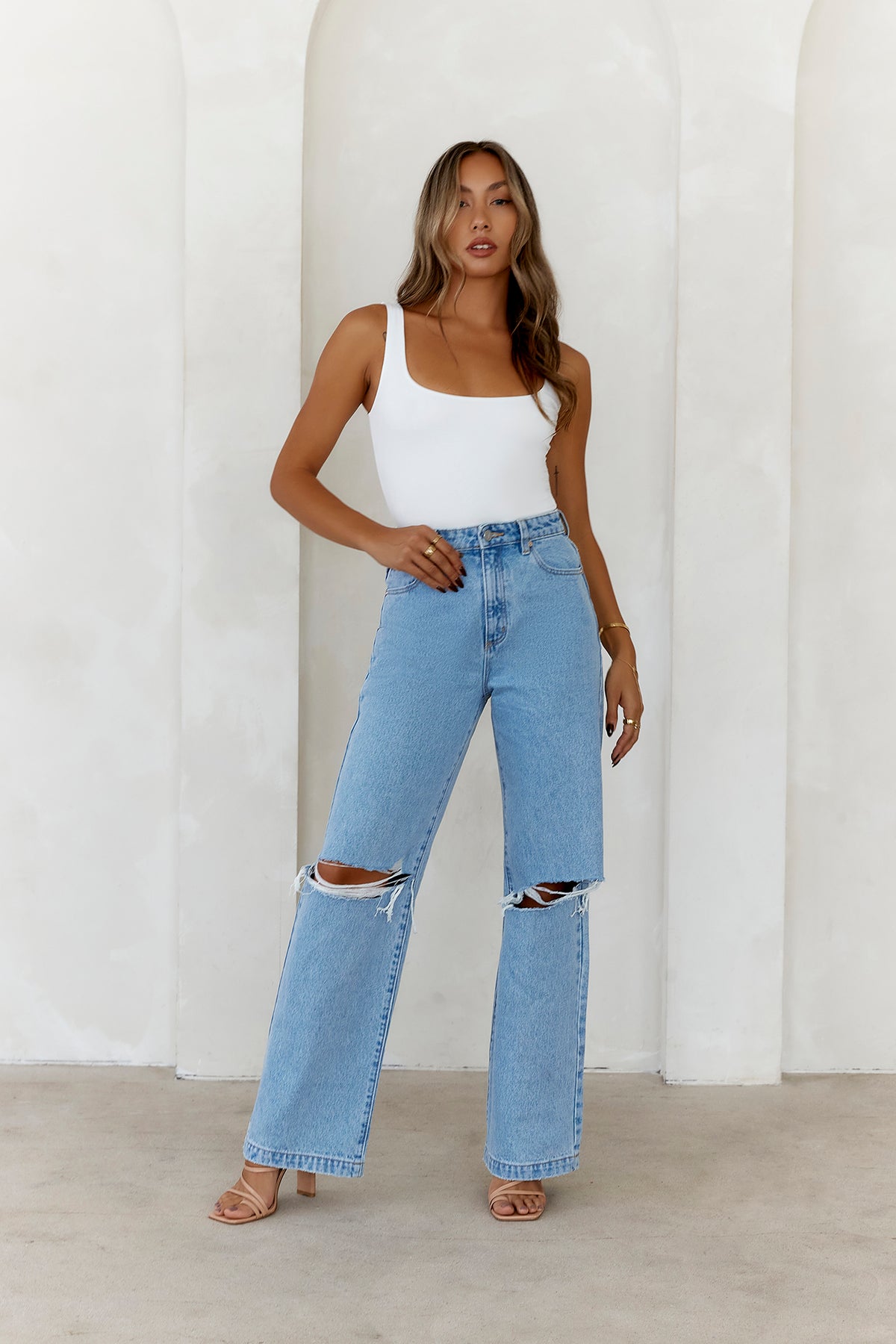 #472987