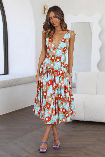 Pretty Friends Midi Dress Green