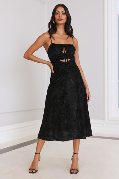 It's Giving Attitude Midi Dress Black