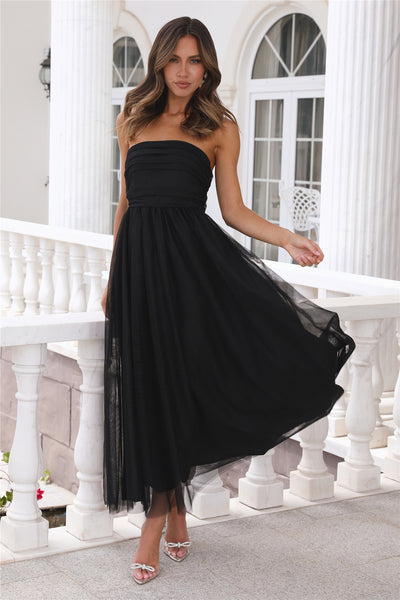 Walk In Tulle Maxi Dress Black