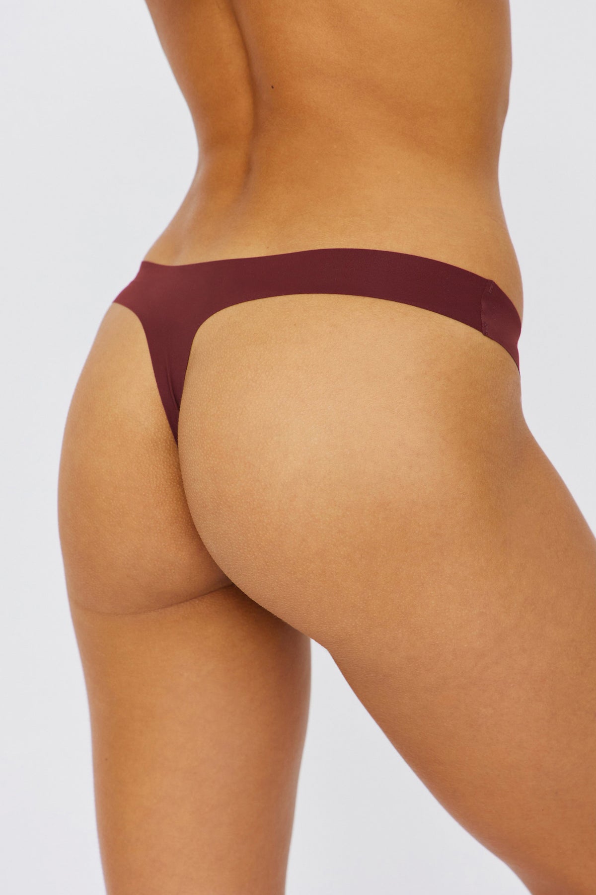 UNDERCOVER Style Helpers Seamless High Cut Thong Chocolate 3 Pack