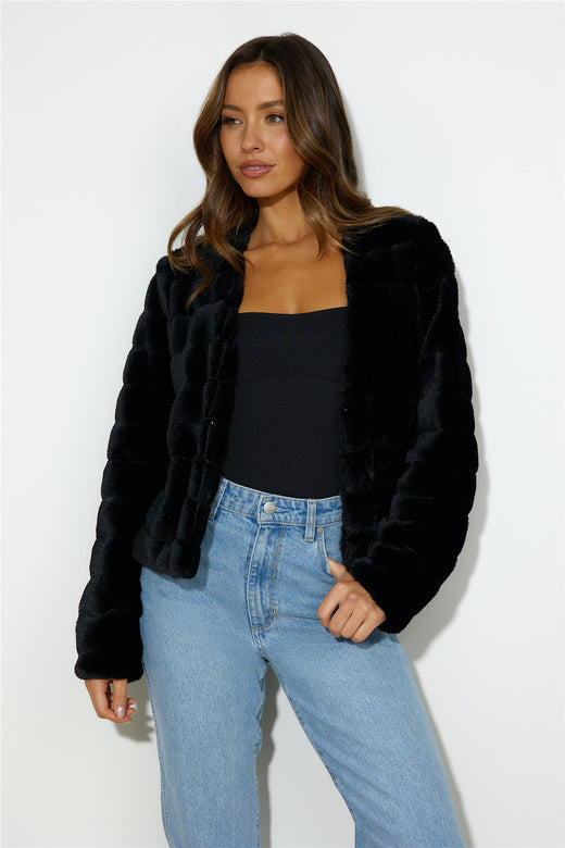 Shake It Away Jacket Black