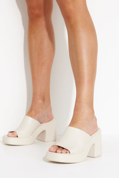 BILLINI Leslie Chunky Platform Mule Chalk