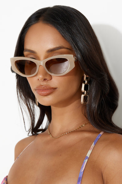 BANBE The Adriana Sunglasses Latte Latte Fade