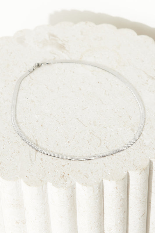 Delicate Being Necklace Silver