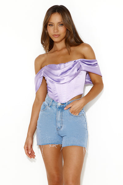 Queen Business Crop Top Lilac