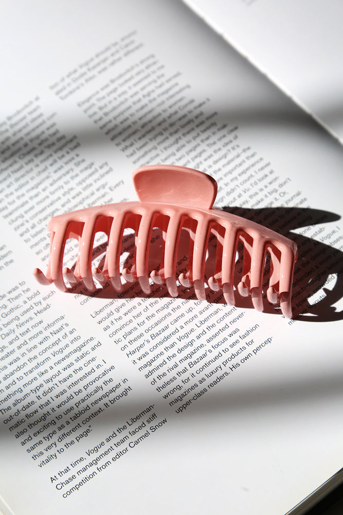 Snap It Hair Claw Light Pink
