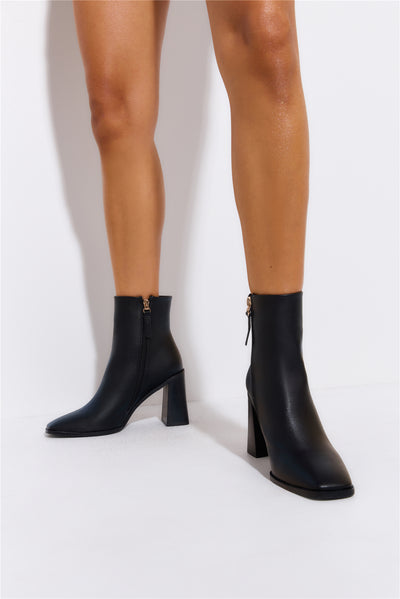 Scorpio Boots Black
