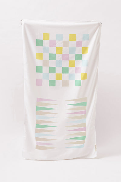 SUNNYLIFE Summer Games Towel White Multi